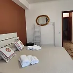 Casa Medi * 切法卢