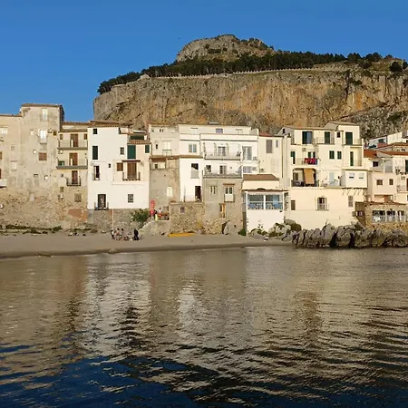 아파트 Casa Medi 체팔루